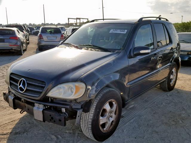 4JGAB57E95A528260 - 2005 MERCEDES-BENZ ML350 BLACK photo 2