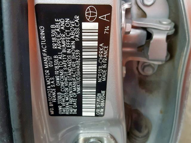 VNKKTUD36HA082339 - 2017 TOYOTA YARIS L SILVER photo 10