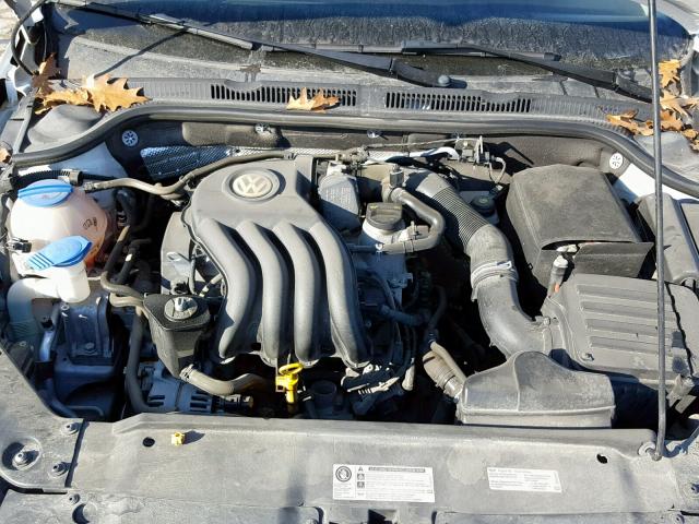 3VW1K7AJ0FM201818 - 2015 VOLKSWAGEN JETTA BASE Սպիտակ լուսանկար 7