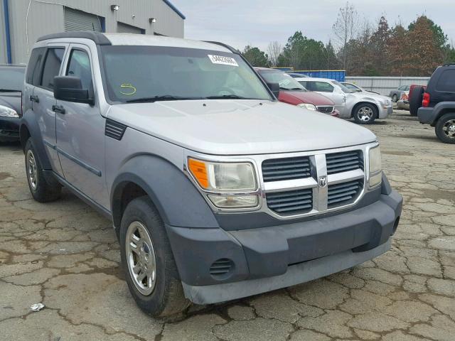 1D8GU28K38W231456 - 2008 DODGE NITRO SXT SILVER photo 1