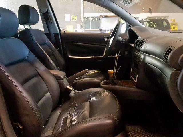 WVWRH63B01E123897 - 2001 VOLKSWAGEN PASSAT GLX 绿色 照片 5