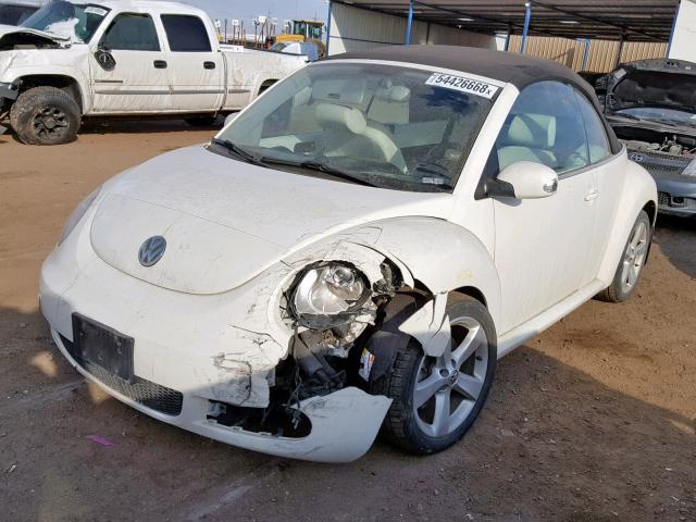 3VWFF31Y77M419322 - 2007 VOLKSWAGEN NEW BEETLE CREAM photo 2