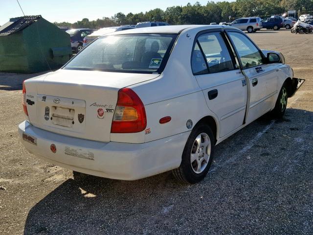 KMHCG45C61U244163 - 2001 HYUNDAI ACCENT GL WHITE photo 4