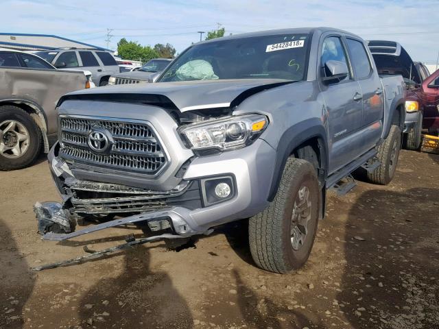3TMCZ5AN0HM076627 - 2017 TOYOTA TACOMA DOU ნაცრისფერი ფოტო 2