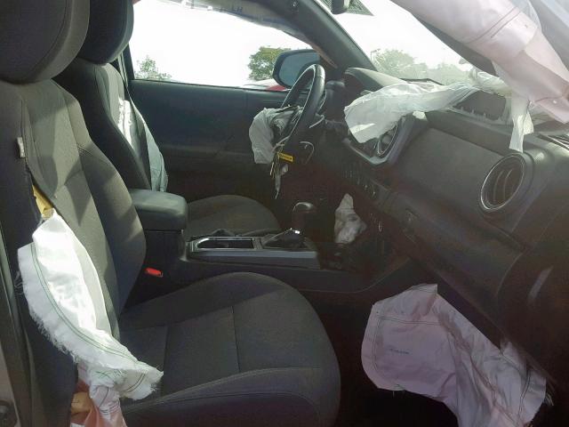 3TMCZ5AN0HM076627 - 2017 TOYOTA TACOMA DOU ნაცრისფერი ფოტო 5