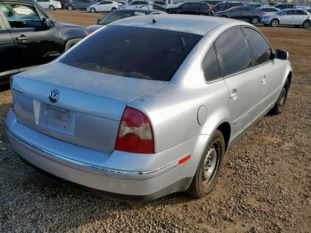 WVWPD63B02P305141 - 2002 VOLKSWAGEN PASSAT GLS SILVER photo 4