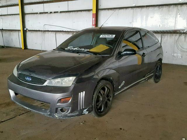 1FAFP31NX7W178545 - 2007 FORD FOCUS ZX3 GRAY photo 2