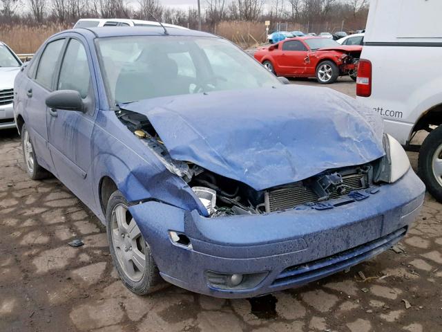 1FAFP34NX5W291730 - 2005 FORD FOCUS ZX4 BLUE photo 1