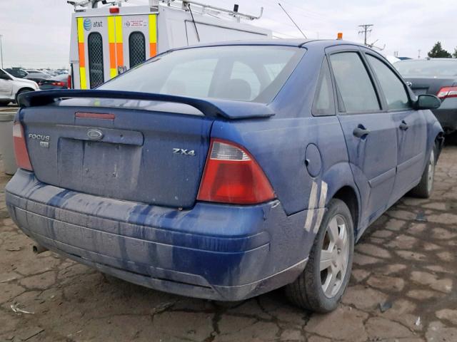 1FAFP34NX5W291730 - 2005 FORD FOCUS ZX4 BLUE photo 4