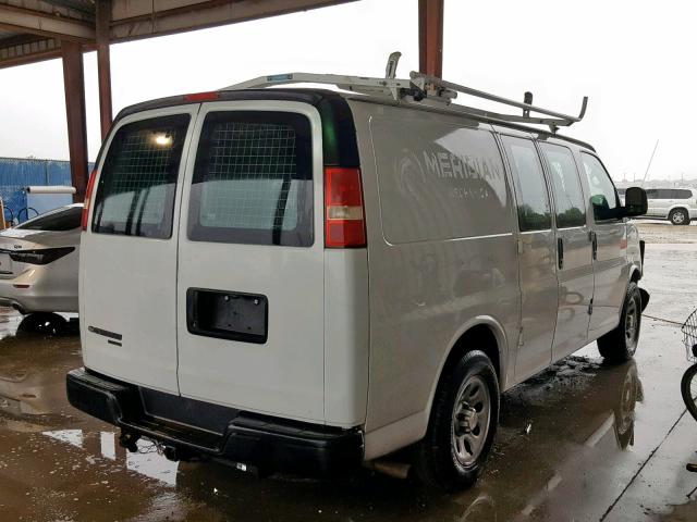 1GCSGAFX3E1120343 - 2014 CHEVROLET EXPRESS G1 WHITE photo 4