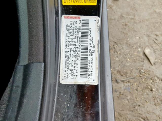 JTHBD192630066045 - 2003 LEXUS IS 300 BLACK photo 10