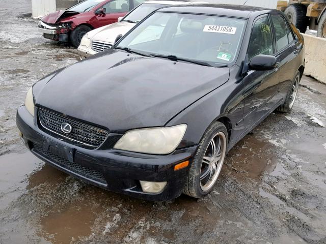 JTHBD192630066045 - 2003 LEXUS IS 300 BLACK photo 2