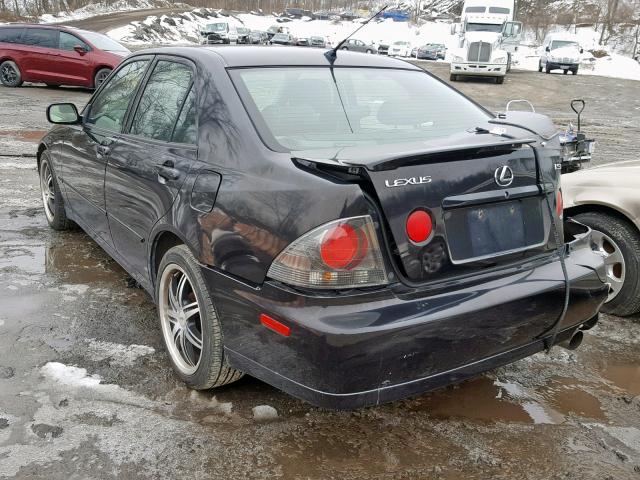 JTHBD192630066045 - 2003 LEXUS IS 300 BLACK photo 3