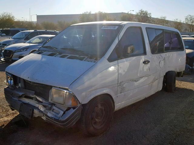 1FMDA31U1VZA92123 - 1997 FORD AEROSTAR WHITE photo 2