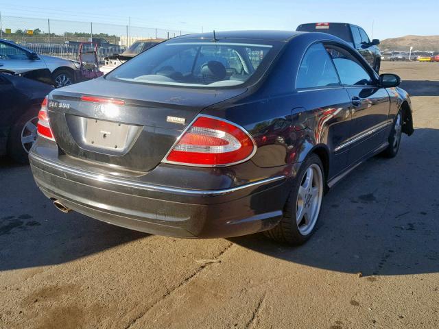 WDBTJ75J54F066842 - 2004 MERCEDES-BENZ CLK 500 BLACK photo 4