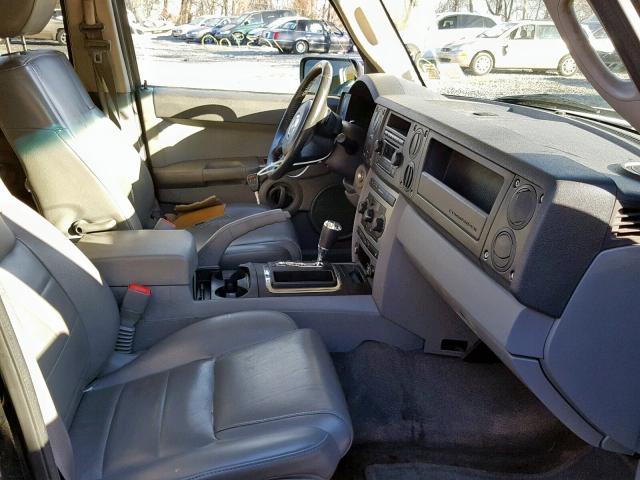 1J8HG48K06C356914 - 2006 JEEP COMMANDER BLACK photo 5