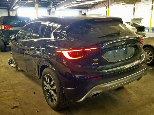 SJKCH5CRXHA026363 - 2017 INFINITI QX30 BASE BLACK photo 3