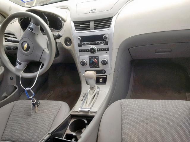 1G1ZH57B39F158789 - 2009 CHEVROLET MALIBU 1LT GRAY photo 9