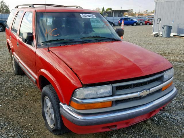 1GNDT13W9Y2223644 - 2000 CHEVROLET BLAZER RED photo 1