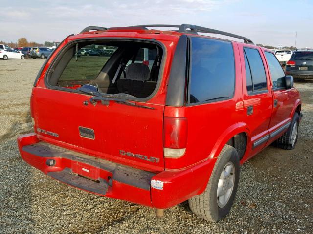 1GNDT13W9Y2223644 - 2000 CHEVROLET BLAZER RED photo 4