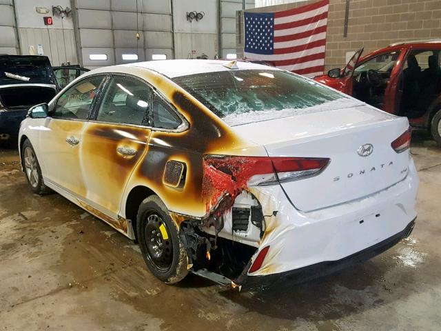 5NPE34AF9JH646049 - 2018 HYUNDAI SONATA SPO WHITE photo 3