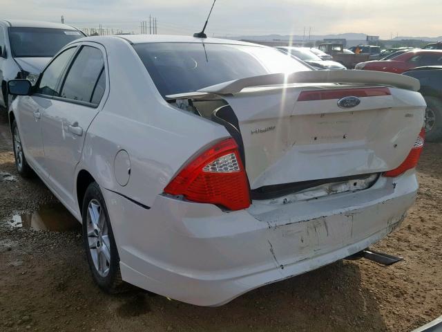 3FAHP0GA7CR151246 - 2012 FORD FUSION S WHITE photo 3