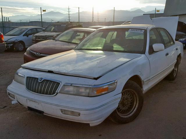 2MELM74W0VX693572 - 1997 MERCURY GRAND MARQ WHITE photo 2