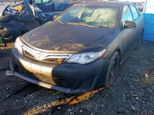 4T1BD1FK8EU097469 - 2014 TOYOTA CAMRY HYBR BLACK photo 2