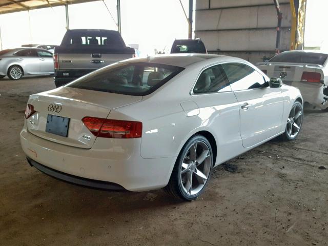 WAULFAFR3CA032251 - 2012 AUDI A5 PREMIUM WHITE photo 4