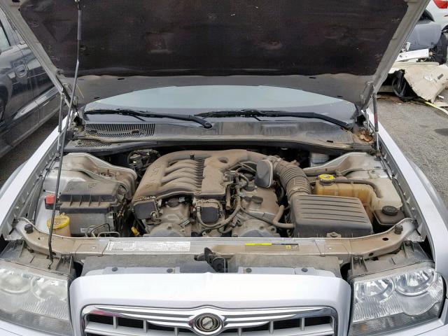 2C3KA53G36H352915 - 2006 CHRYSLER 300 TOURIN SILVER photo 7