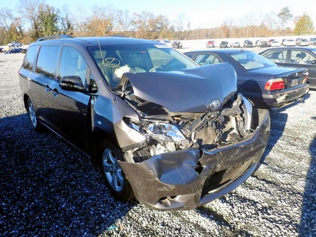 5TDKK3DCXDS349372 - 2013 TOYOTA SIENNA LE GRAY photo 1