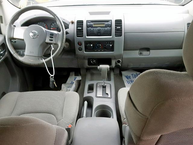 1N6AD09WX8C444820 - 2008 NISSAN FRONTIER C GRAY photo 9