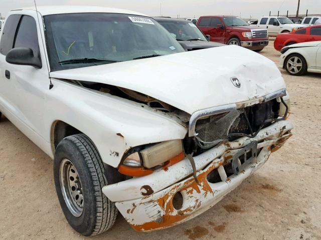 1B7GL22X3XS109904 - 1999 DODGE DAKOTA WHITE photo 9