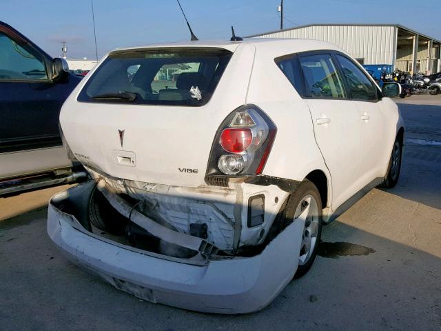 5Y2SP6E84AZ418449 - 2010 PONTIAC VIBE WHITE photo 4