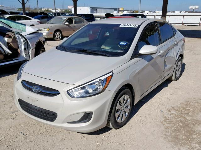 KMHCT4AE2GU979850 - 2016 HYUNDAI ACCENT SE TAN photo 2