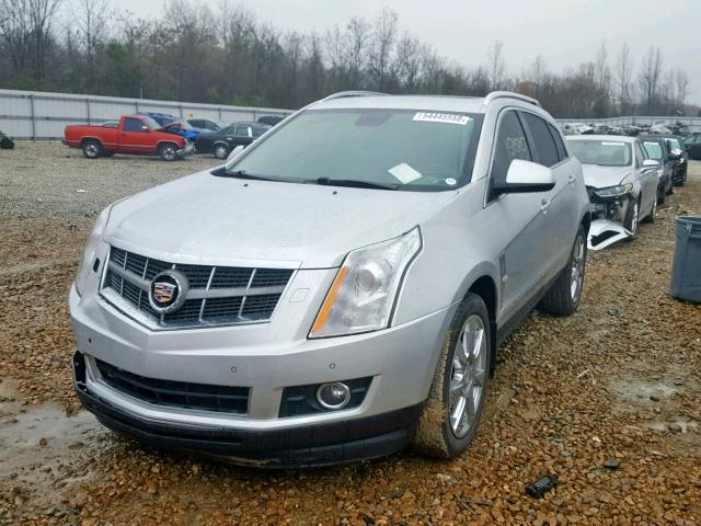 3GYFNEEY7BS580280 - 2011 CADILLAC SRX PERFOR SILVER photo 2