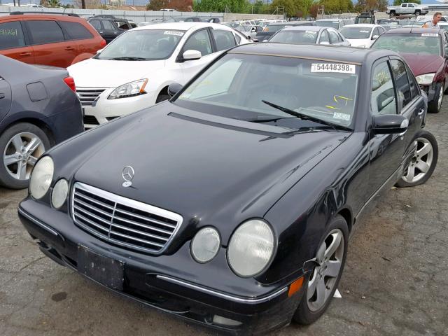 WDBJF65J12B494236 - 2002 MERCEDES-BENZ E 320 BLACK photo 2