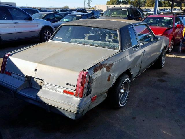 1G3AR47A5DM485623 - 1983 OLDSMOBILE CUTLASS SU GRAY photo 4