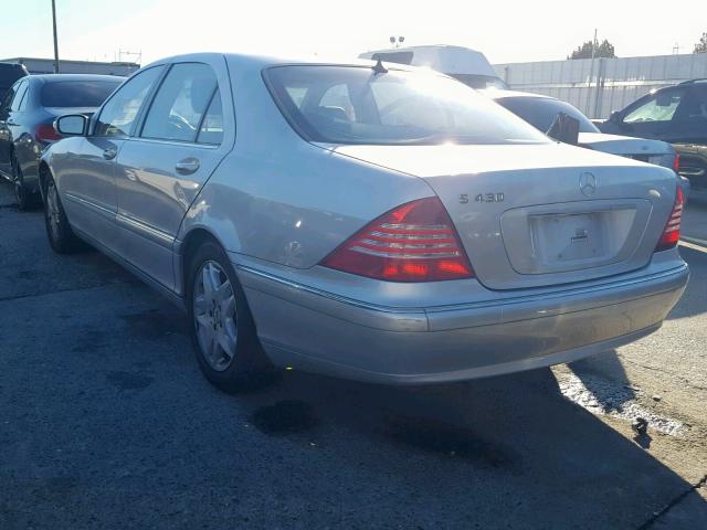 WDBNG70J93A367804 - 2003 MERCEDES-BENZ S 430 SILVER photo 3