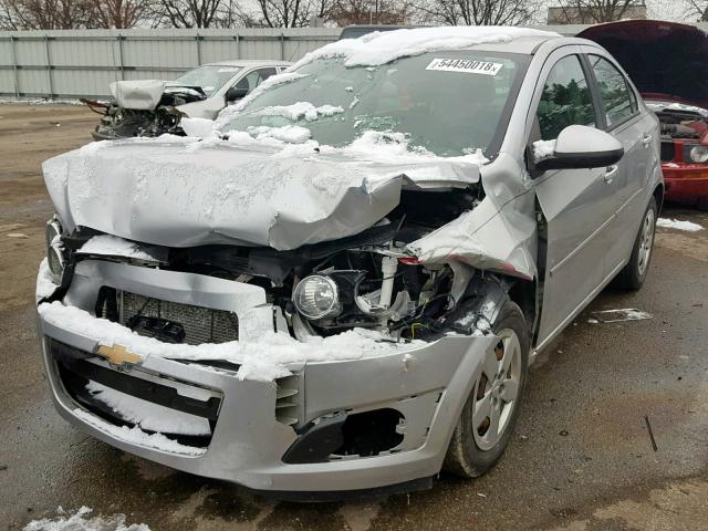 1G1JB5SH8F4126065 - 2015 CHEVROLET SONIC LS 银色 照片 2