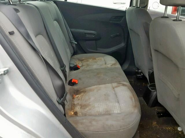 1G1JB5SH8F4126065 - 2015 CHEVROLET SONIC LS 银色 照片 6