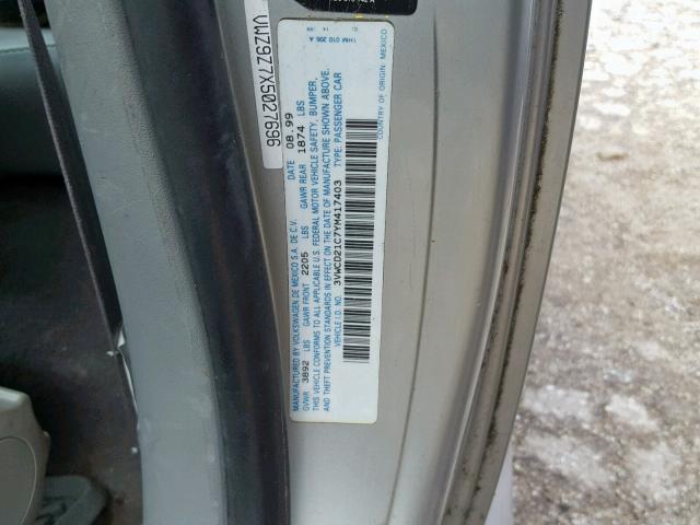 3VWCD21C7YM417403 - 2000 VOLKSWAGEN NEW BEETLE 银色 照片 10