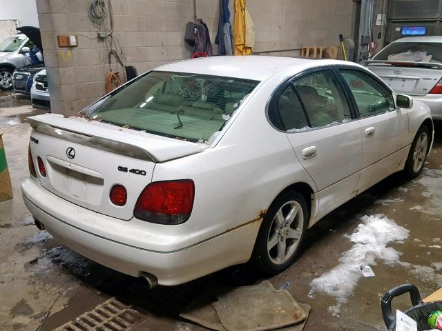 JT8BH68X6W0002820 - 1998 LEXUS GS 400 WHITE photo 4