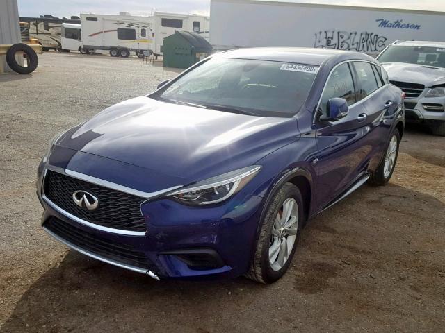 SJKCH5CP2HA038019 - 2017 INFINITI QX30 BASE PURPLE photo 2