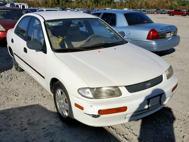 JM1BA1415S0171960 - 1995 MAZDA PROTEGE DX WHITE photo 1