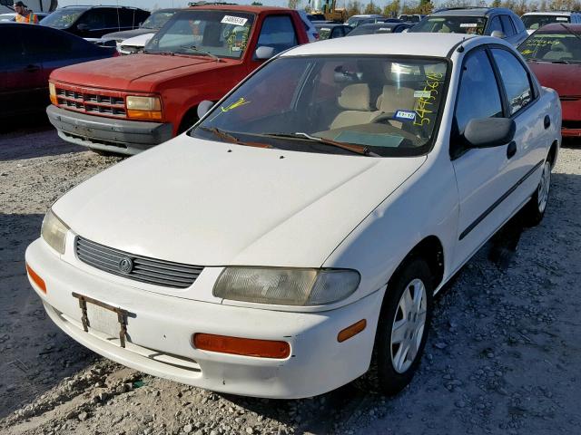 JM1BA1415S0171960 - 1995 MAZDA PROTEGE DX WHITE photo 2