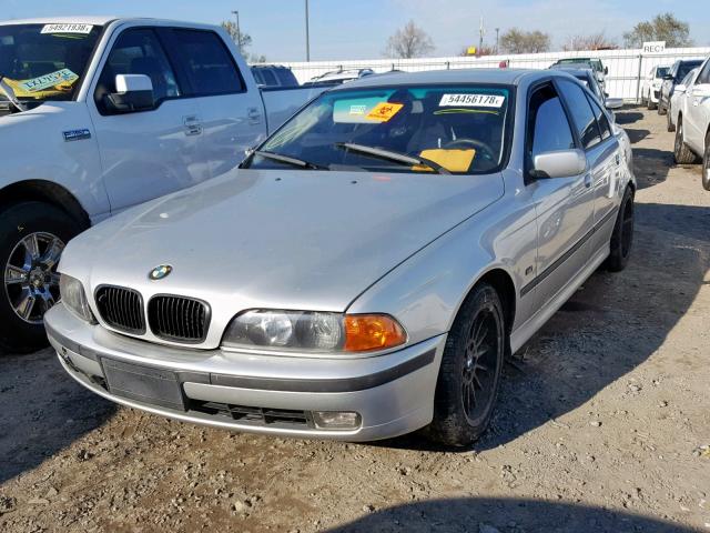 WBADN5341YGC94221 - 2000 BMW 540 I SILVER photo 2