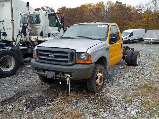 1FDAF56F3YED34450 - 2000 FORD F550 SUPER SILVER photo 2