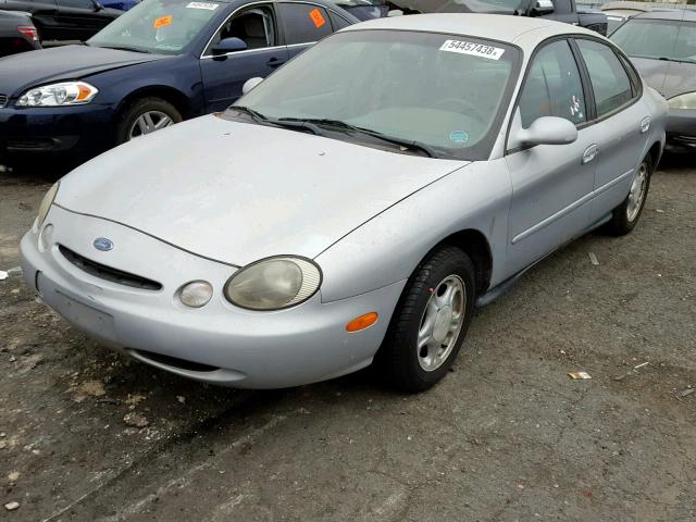 1FALP52UXTA238612 - 1996 FORD TAURUS GL SILVER photo 2