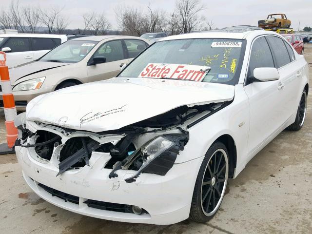 WBANE535X6CK89260 - 2006 BMW 525 I WHITE photo 2